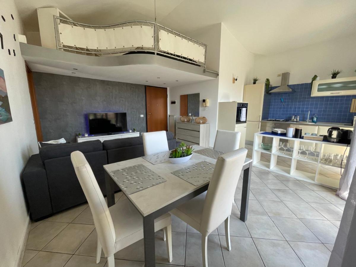 Dehomes - Relax & Business Apartments Buccinasco Bagian luar foto