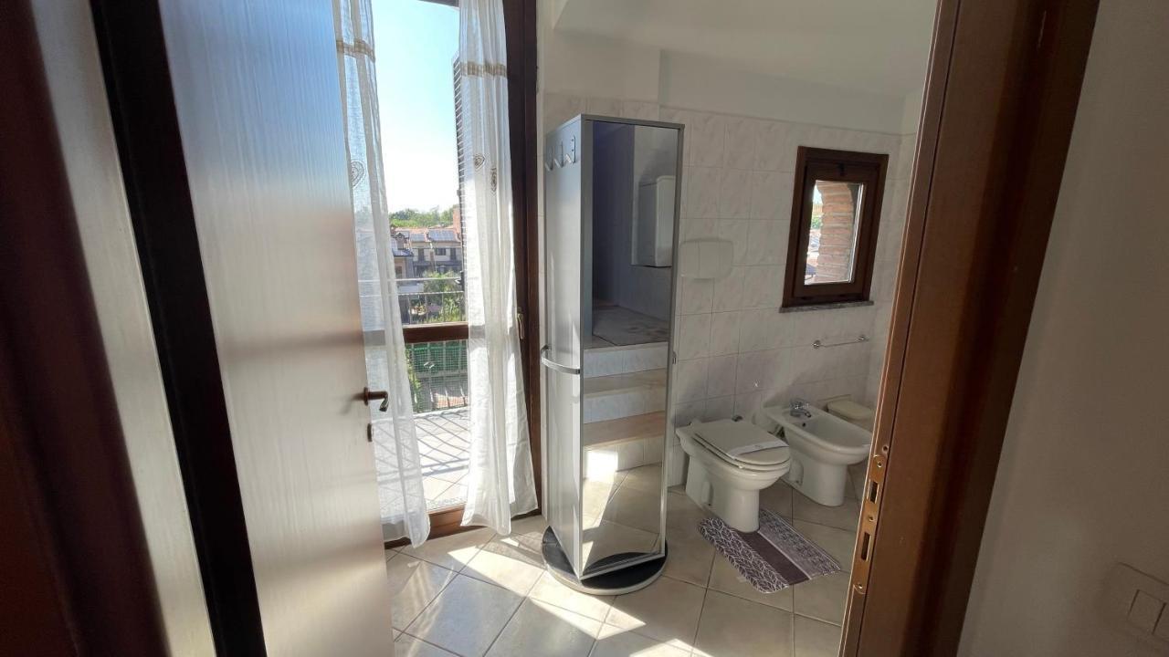 Dehomes - Relax & Business Apartments Buccinasco Bagian luar foto