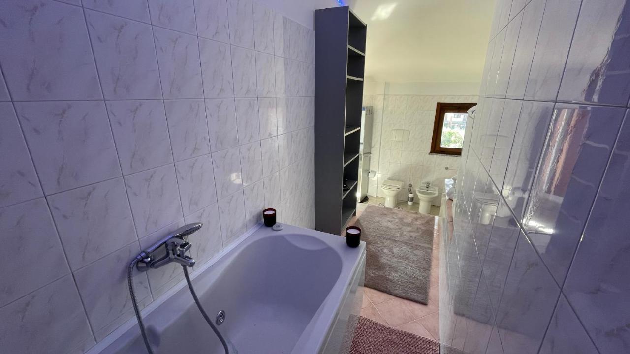 Dehomes - Relax & Business Apartments Buccinasco Bagian luar foto