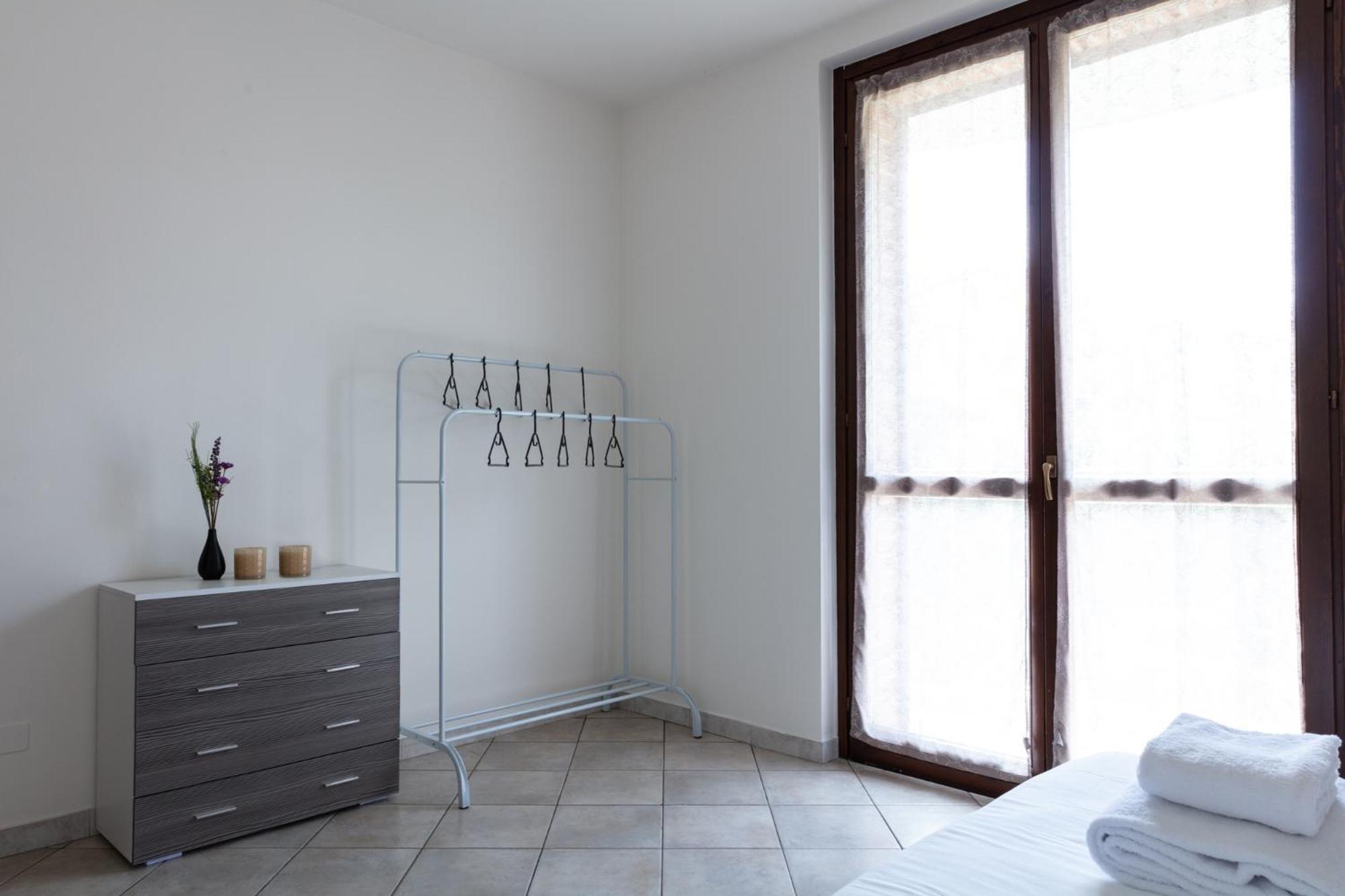 Dehomes - Relax & Business Apartments Buccinasco Bagian luar foto