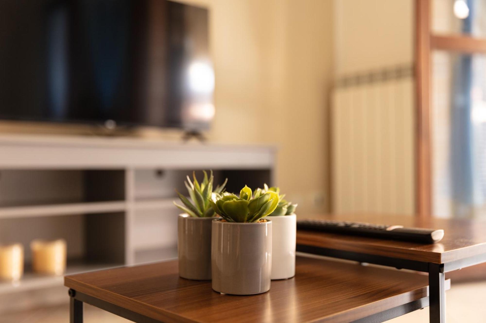Dehomes - Relax & Business Apartments Buccinasco Bagian luar foto